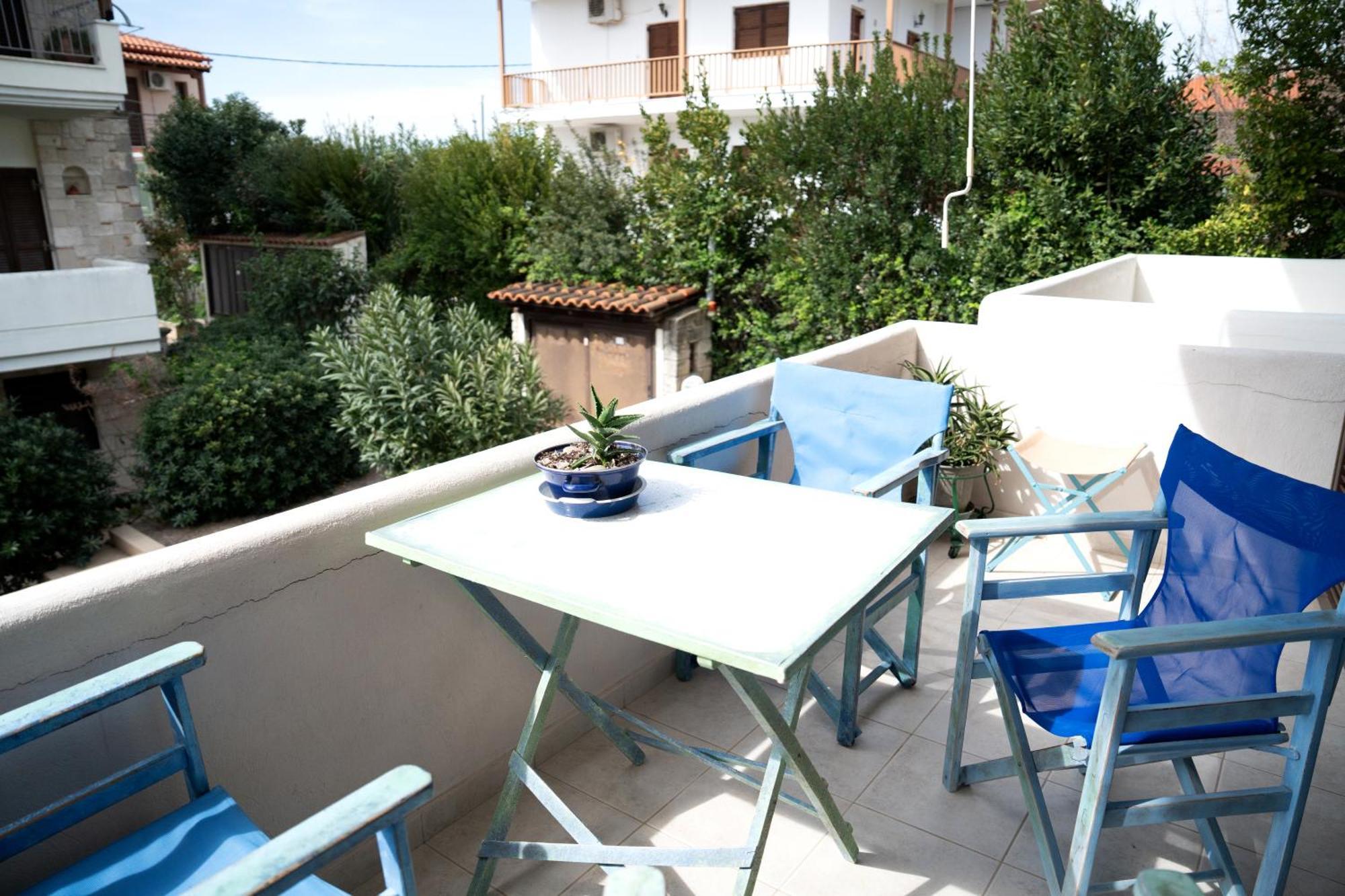 Artistic 1 Apartment Afytos Esterno foto