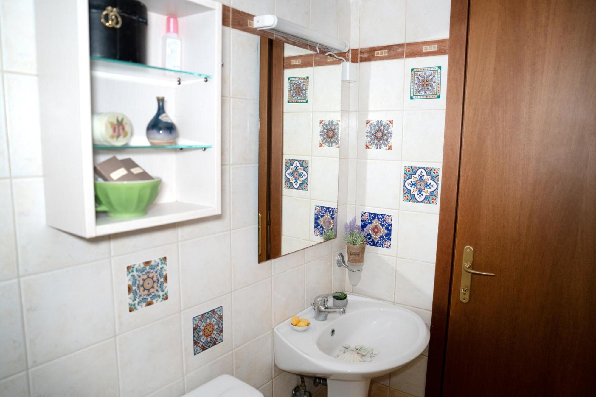 Artistic 1 Apartment Afytos Esterno foto